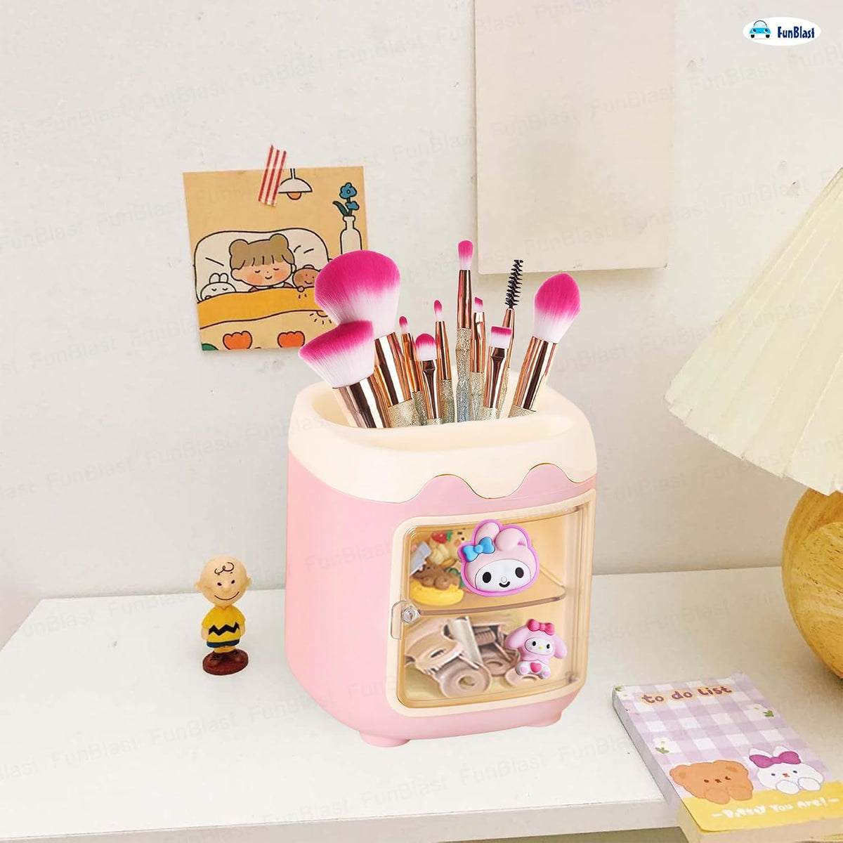 Kawaii Pen Stand
